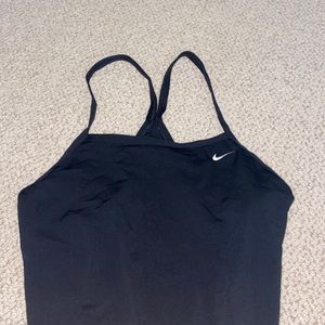 Nike women’s dri-fit one piece swim suit